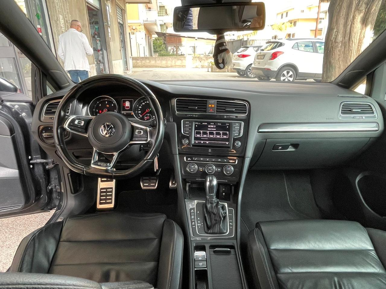 Volkswagen Golf 2.0 TDI DSG 5p. Highline BlueMotion Technology