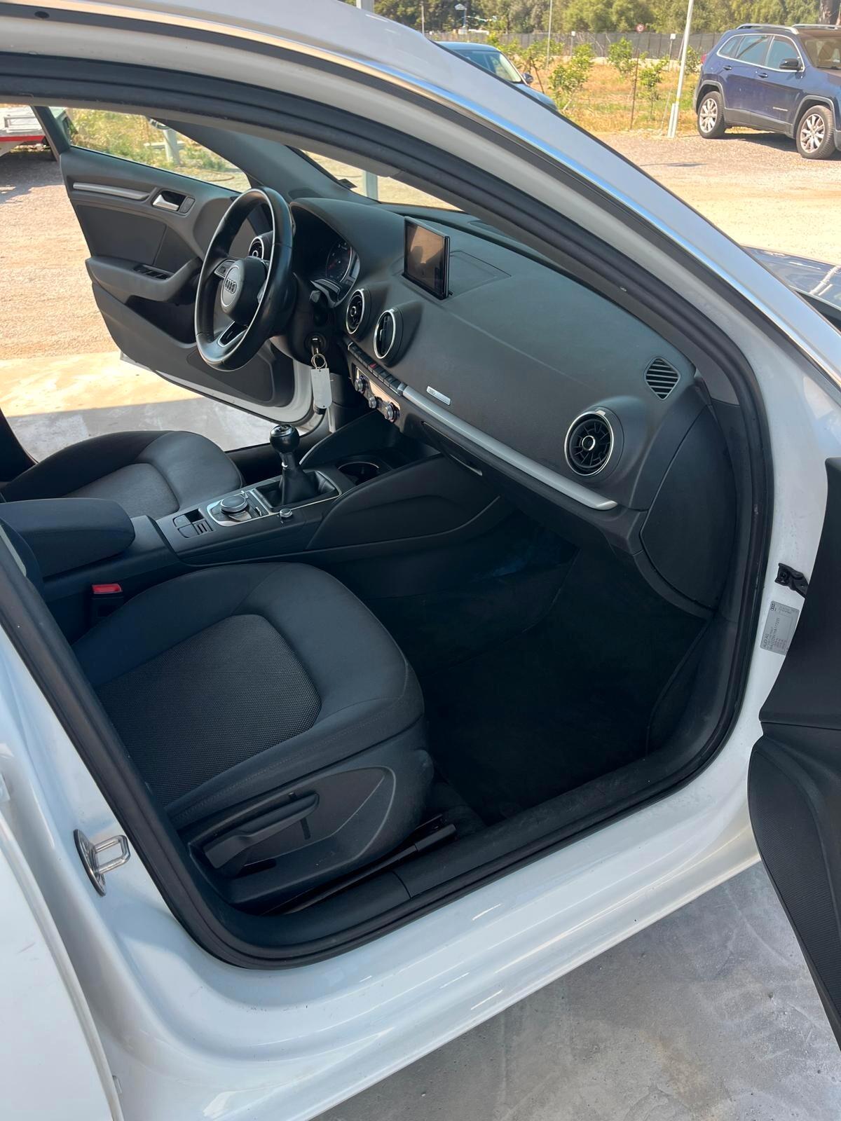 Audi A3 SPB 1.6 TDI Sport