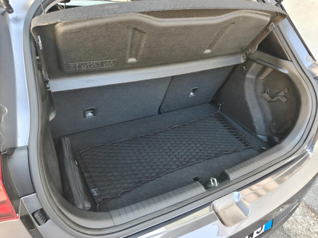 HYUNDAI I20 1.1 CRDI Comfort - 2016