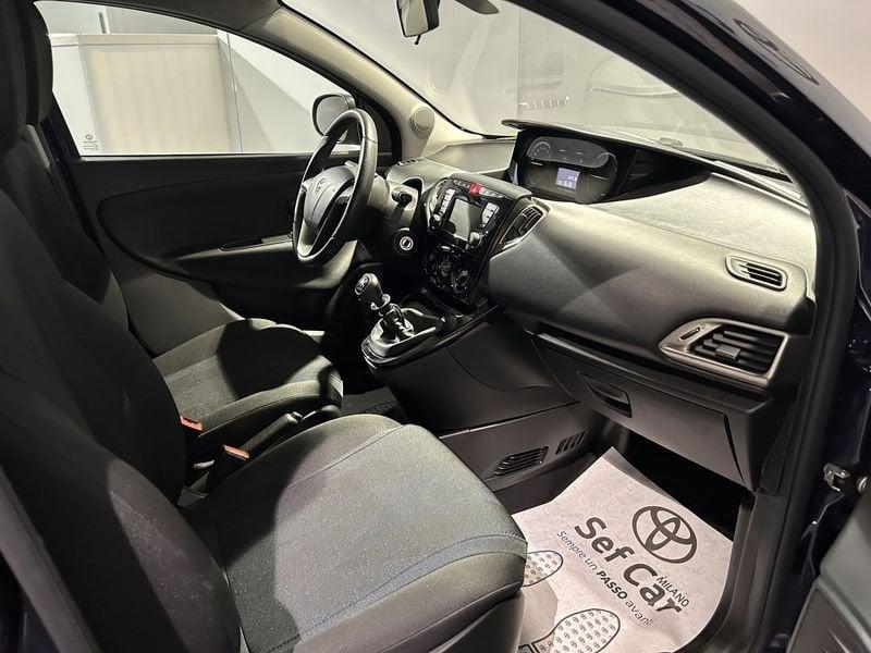 Lancia Ypsilon 1.0 70cv Firefly Hybrid S&S Ecochic AREA C FREE