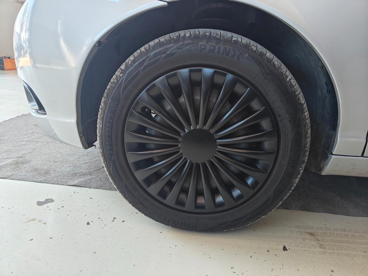 Lancia Ypsilon 1.2 Fire Unico Proprietario 99.000km