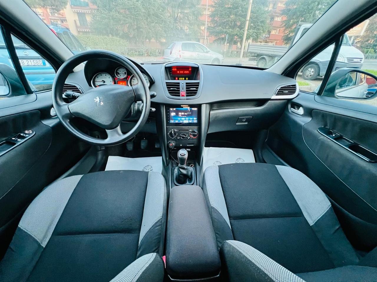 Peugeot 207 1.4 88CV 5p. XS