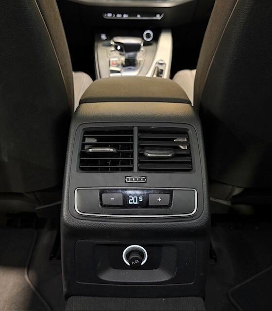 Audi A4 Avant 2.0 TDI 122 CV S tronic Business