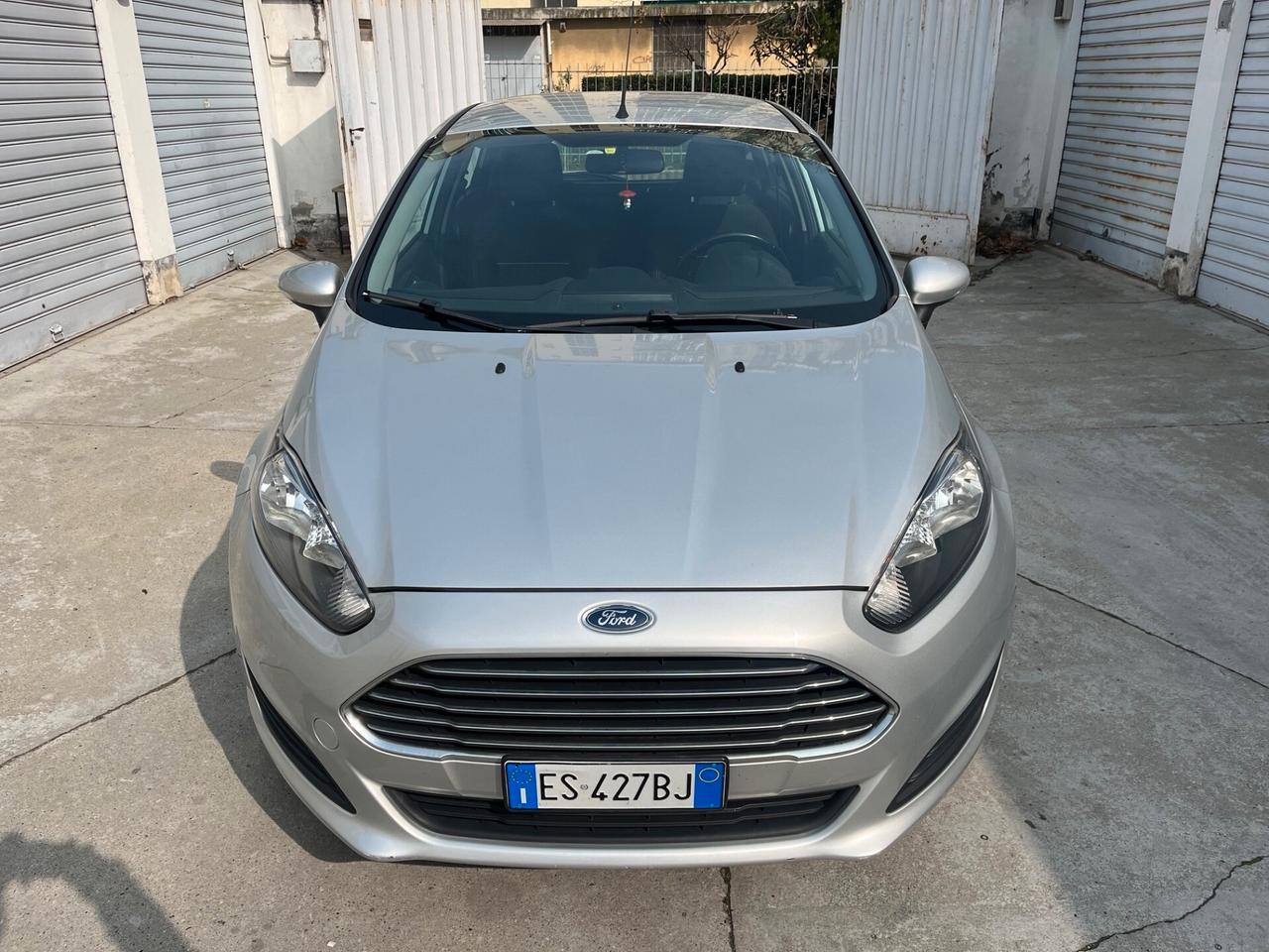Ford Fiesta 1.5 TDCi 75CV 5 porte Titanium