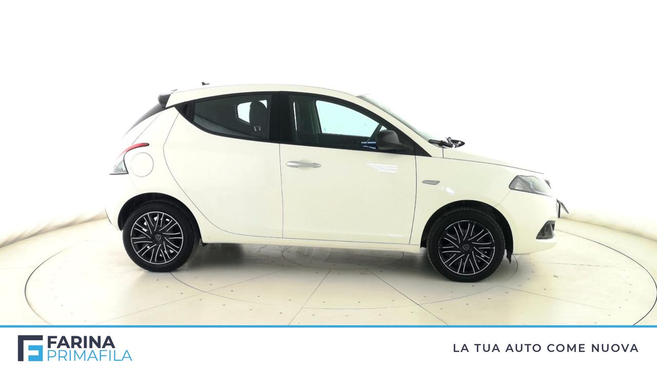 LANCIA Ypsilon III 2021 - Ypsilon 1.0 firefly hybrid Gold s&s 70cv 5p.ti
