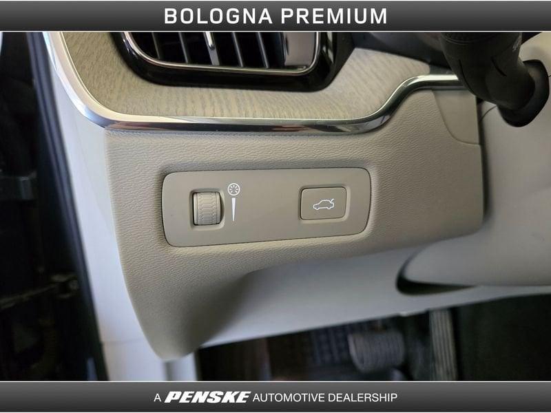 Volvo XC60 XC60 B4 (d) AWD Geartronic Inscription