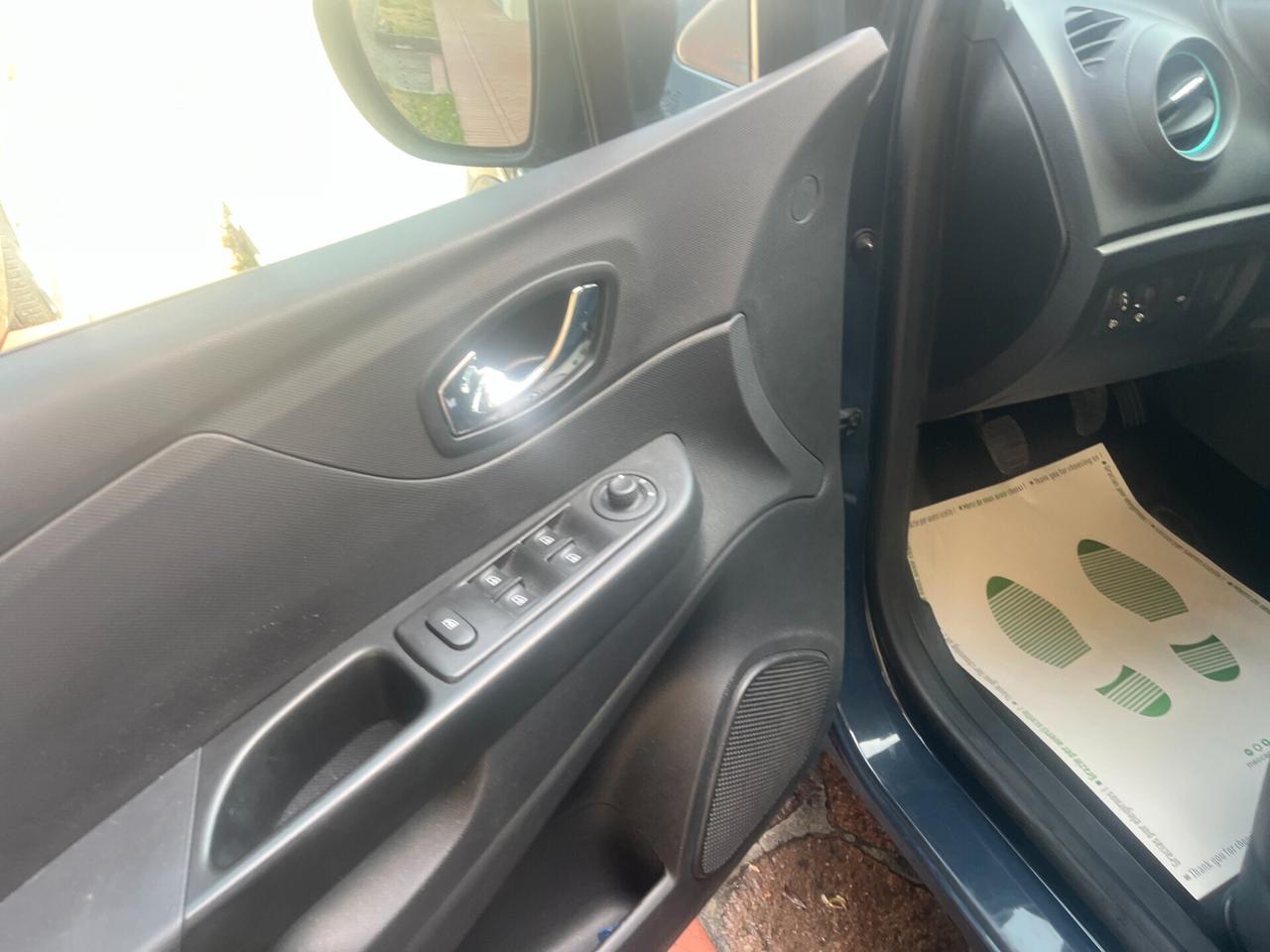 Renault Captur 0.9 TCe 12V 90 CV Start&Stop Live