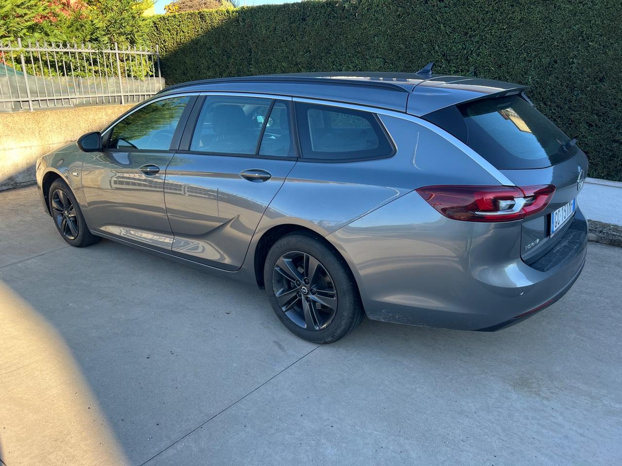 Opel Insignia 1.6 CDTI 136 S&S Sports Tourer Business