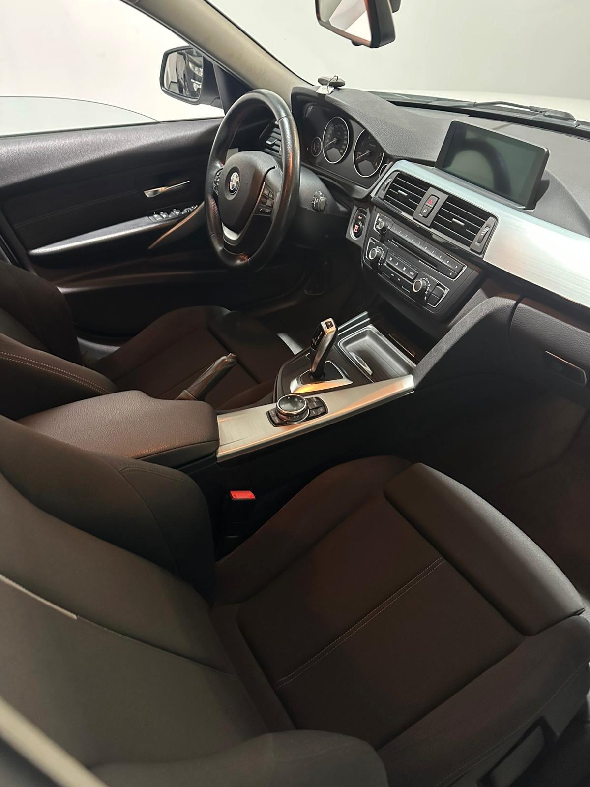 Bmw 318 318d Touring Msport