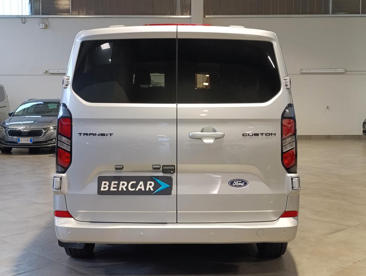 FORD Transit Custom V710 320 2.0 ecoblue 150cv combi M1 Titanium L2H1