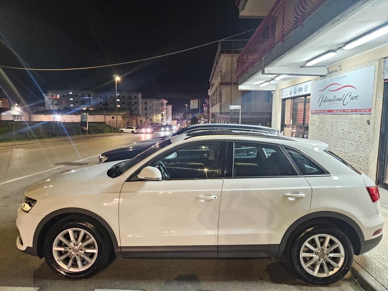 Audi Q3 2.0 TDI 120cv 88kw AUTOMATICA F1 TETTO