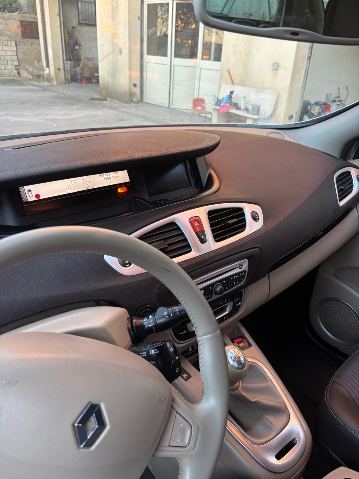 Renault Scenic