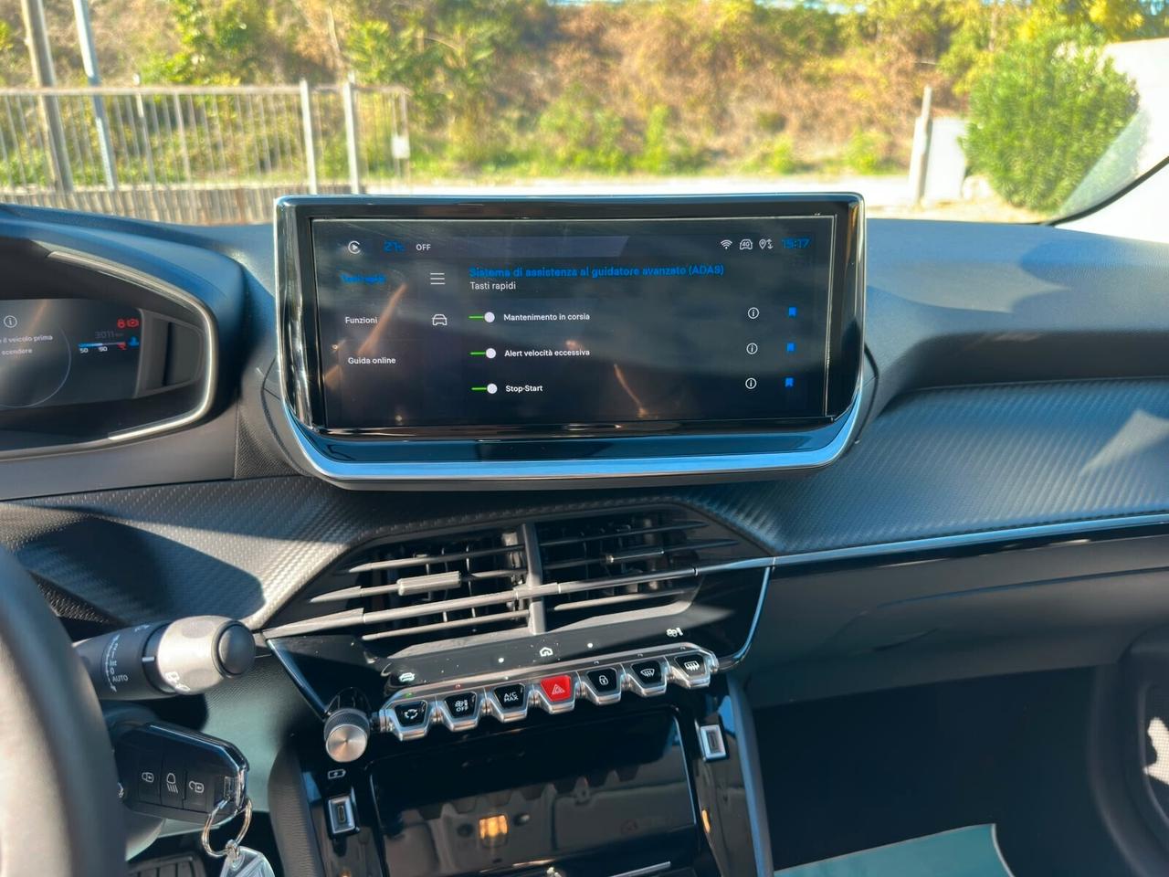Peugeot 208 Hybrid 110 e-DCS6 Allure