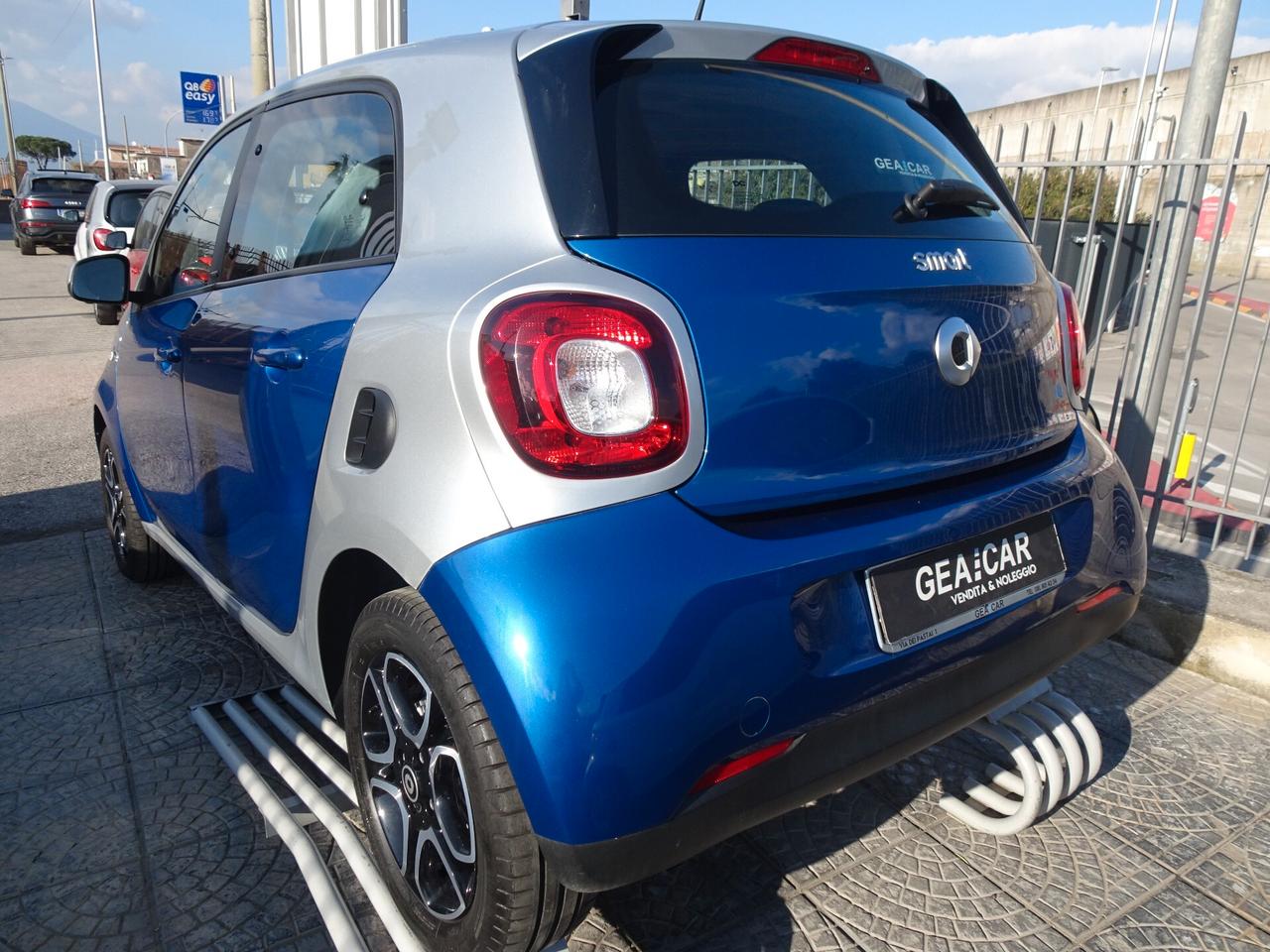 Smart ForFour 70 1.0 Prime