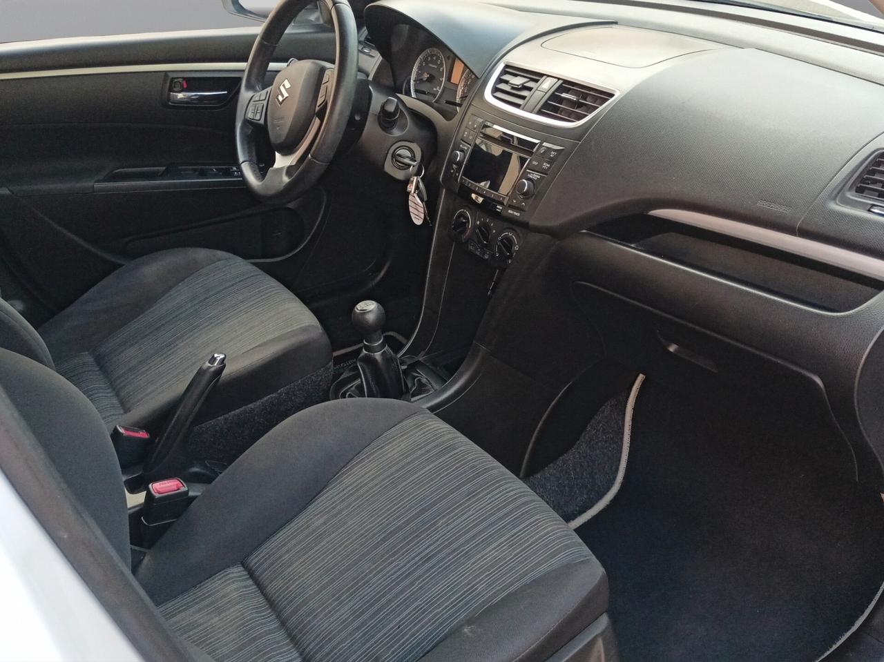 Suzuki Swift 1.6 gpl