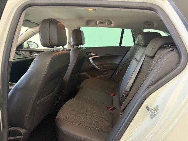 OPEL Insignia 2.0 CDTI Sports Tourer Cosmo Fleet