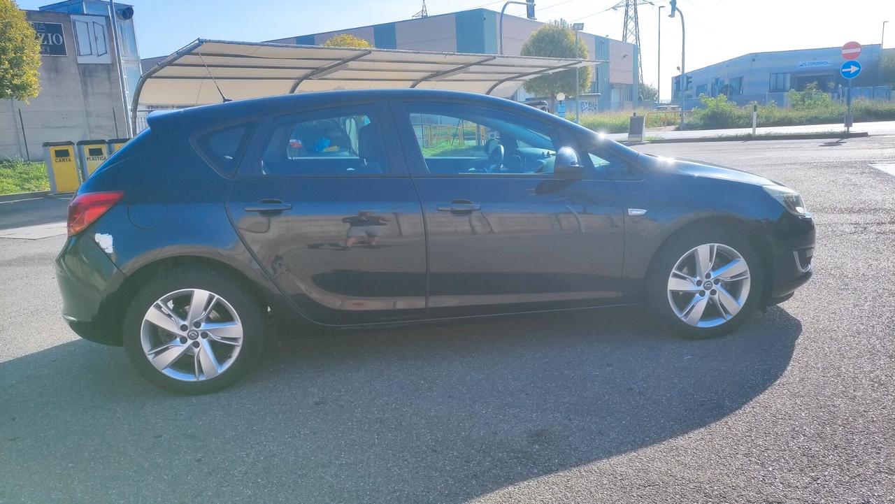 Opel Astra 1.4 Turbo 140CV GPL NEOPATENTATI - 2014