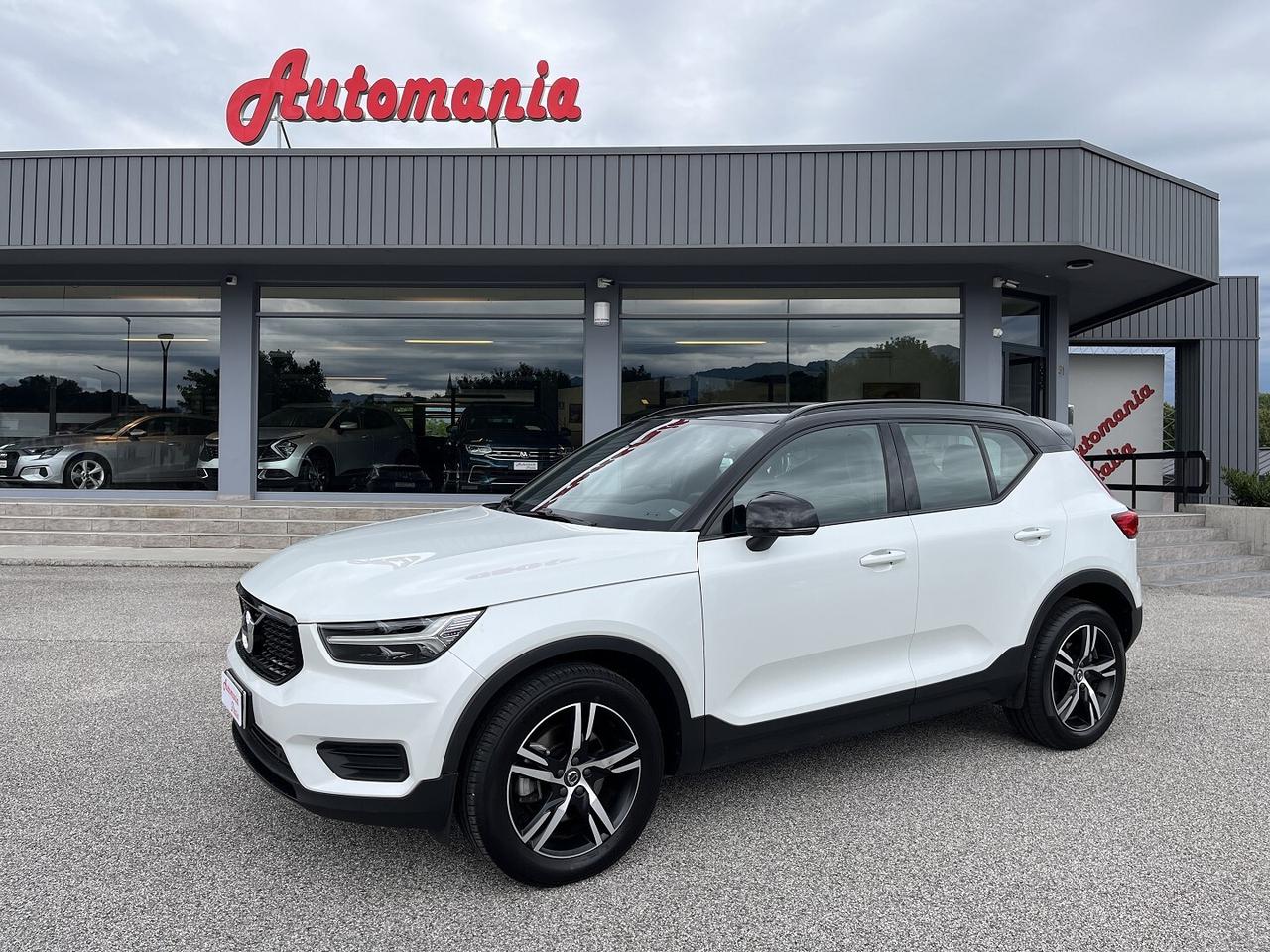 VOLVO XC 40 2.0 D 150 CV 4X4 AUTOM. R.DESIGN