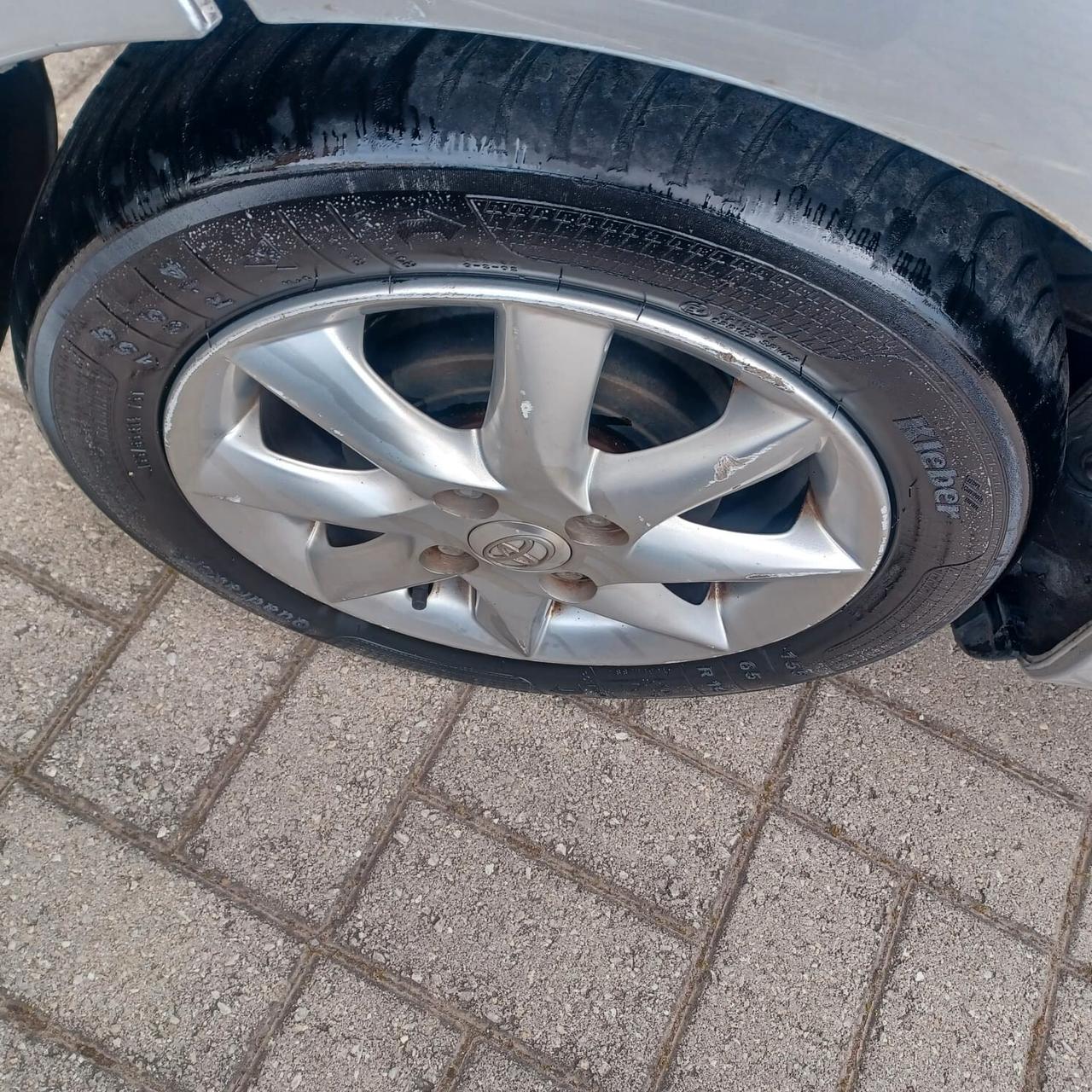 135.048 KM AYGO 1.0 NEOPATENTATI AUTOMATICA