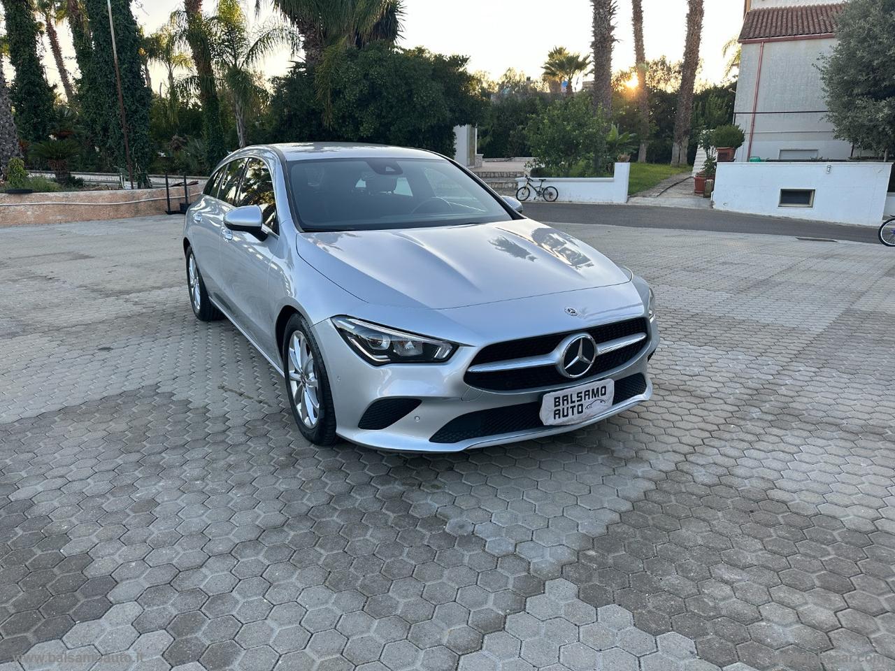 MERCEDES-BENZ CLA 180 d Aut. Shooting Brake Bus. Extra