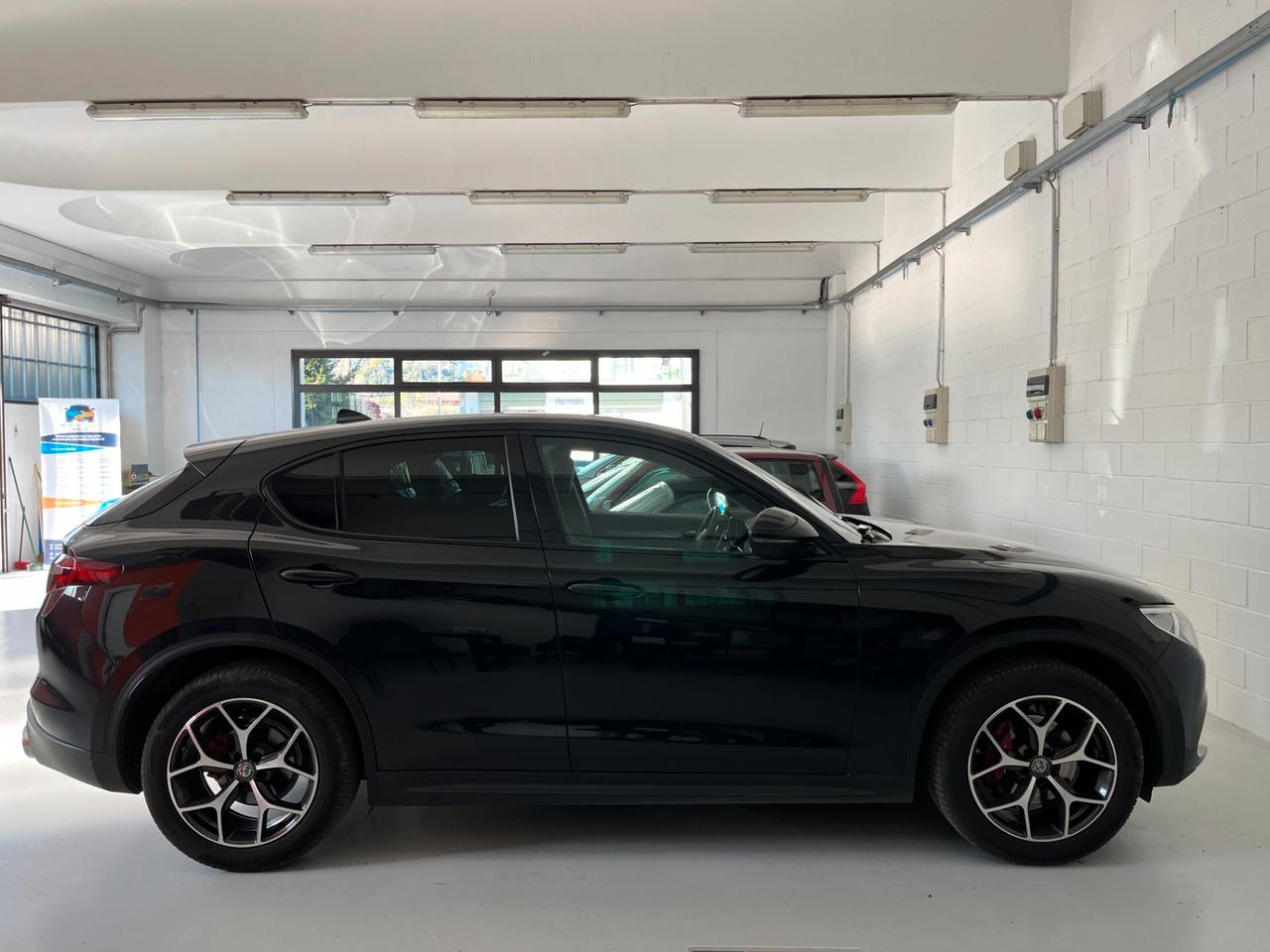 Alfa Romeo Stelvio 2.2 Turbodiesel 210 CV AT8 Q4 Executive
