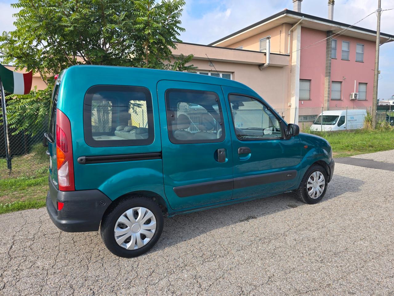 Renault Kangoo 1.2 Benzina con GARANZIA - NEOPATENTATI