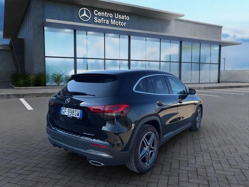 Mercedes-Benz GLA GLA 200 d Automatic Premium
