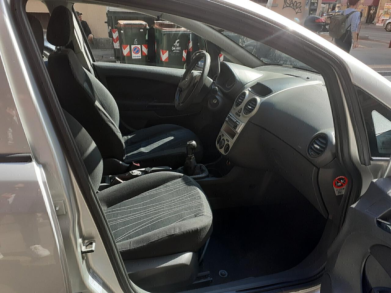 Opel Corsa - Fino a 2 anni di garanzia