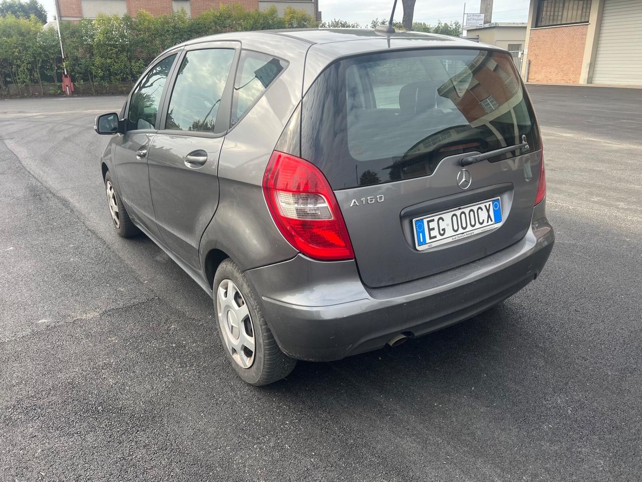 Mercedes-benz A 160 BlueEFFICIENCY Elegance