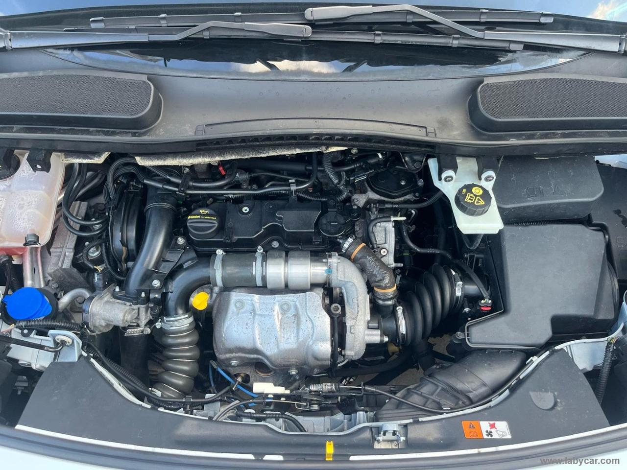 Tran.Con. 220 1.6 TDCi 95 PC Furg. Trend