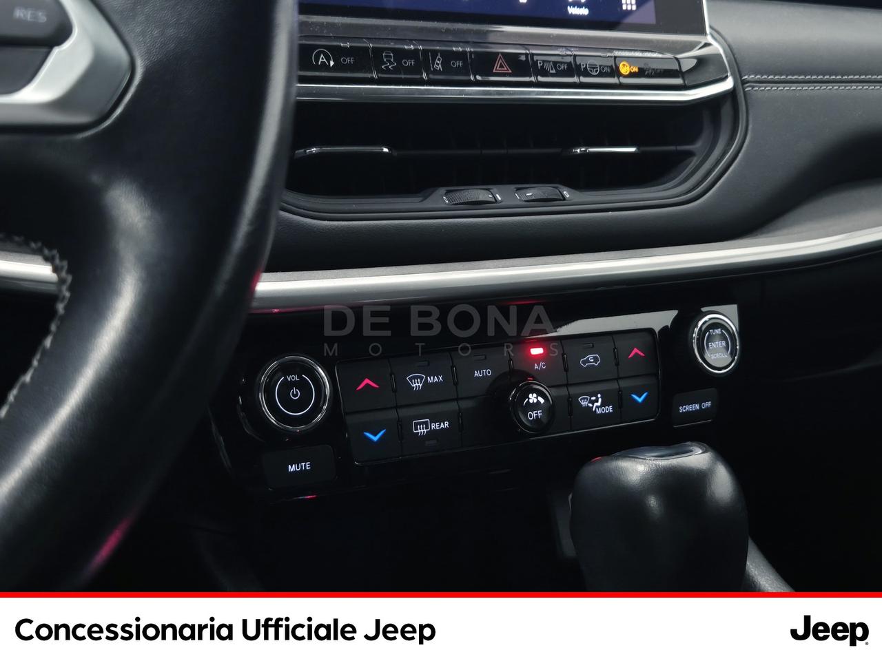 Jeep Compass 1.3 turbo t4 limited 2wd 150cv ddct