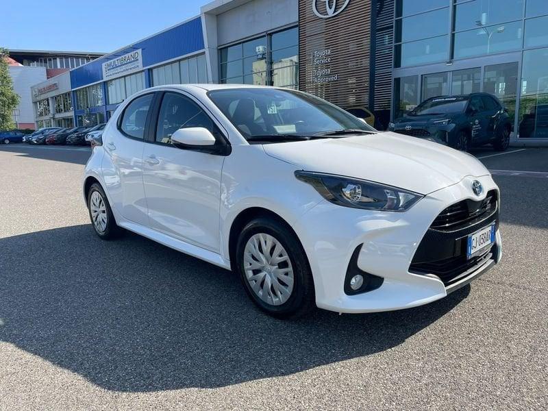 Toyota Yaris Hybrid Active MY22 GARANZIA FINO AL 2032