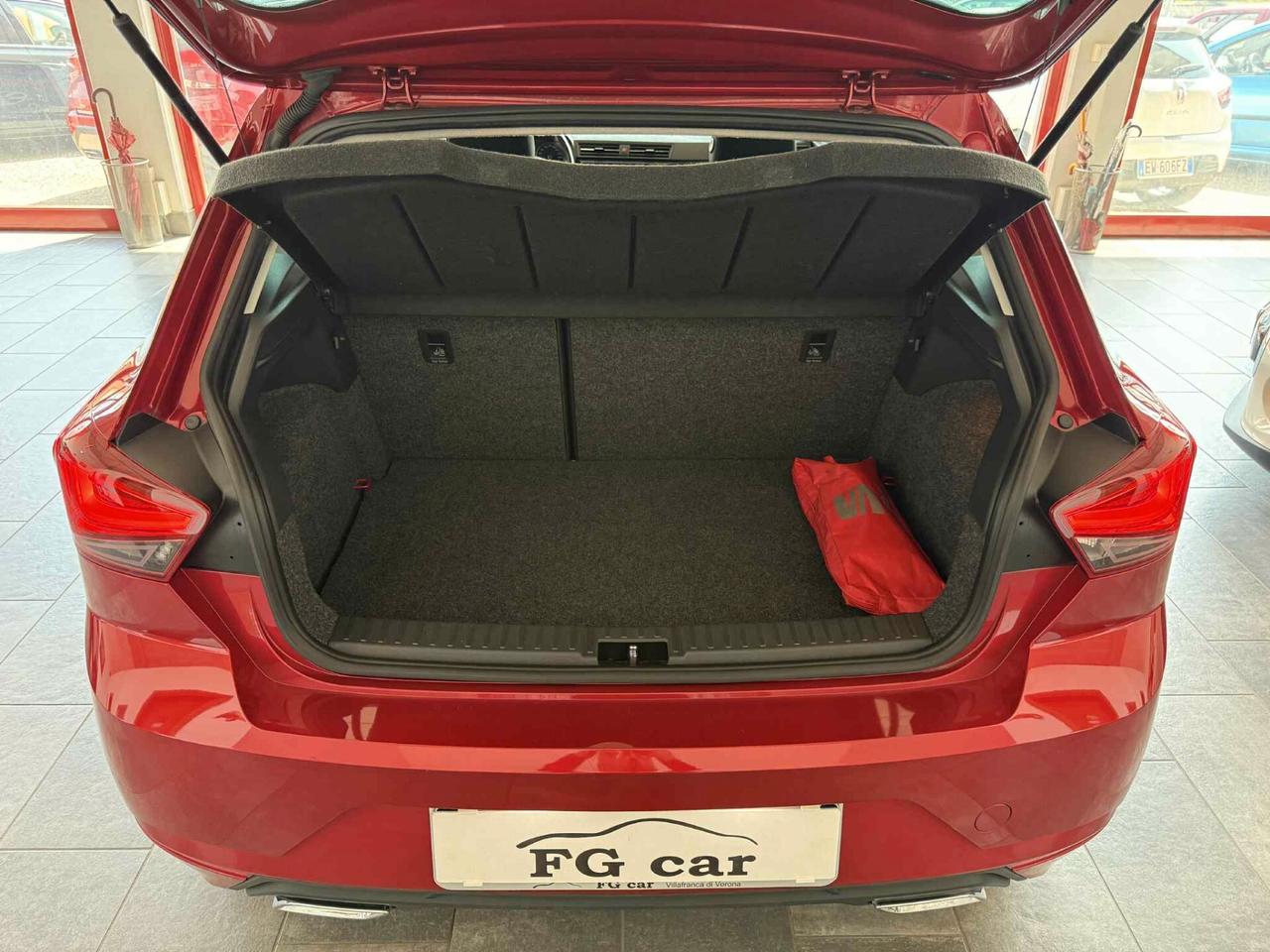 Seat Ibiza 1.0 TGI 5 porte FR 90Cv NEOPATENTATI