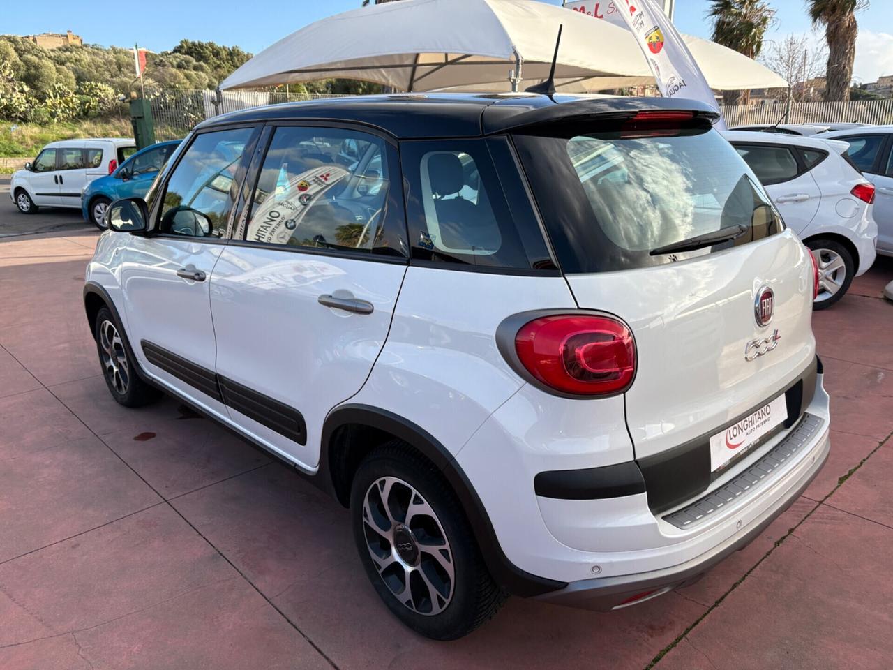 Fiat 500L ......1.6.0.0. Multijet 95 CV Cross