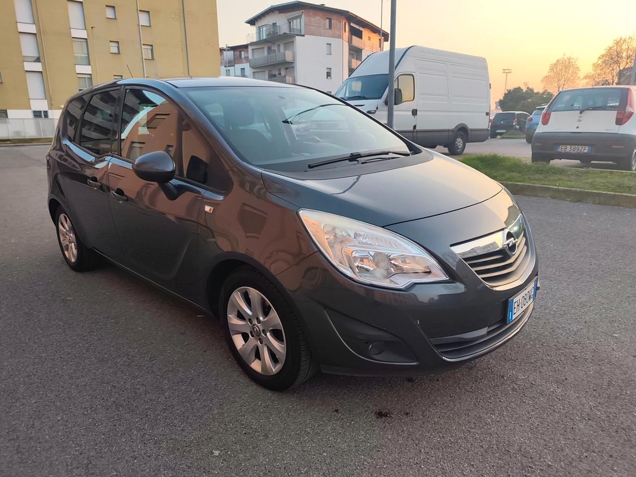 Opel Meriva 1.4 Benz euro 5B neopatentati