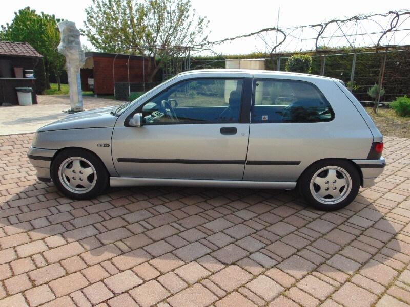 RENAULT Clio 1.8 cat 3 porte RSi
