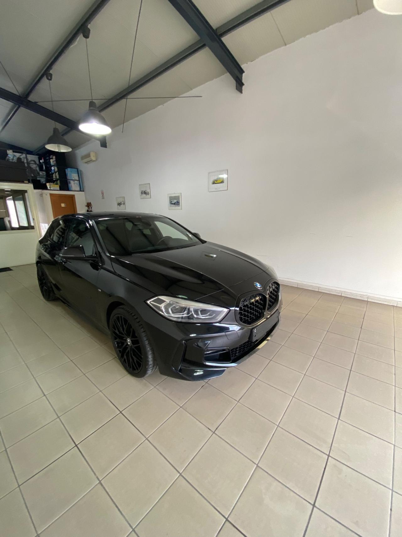 Bmw 118 118d 5p. Sport