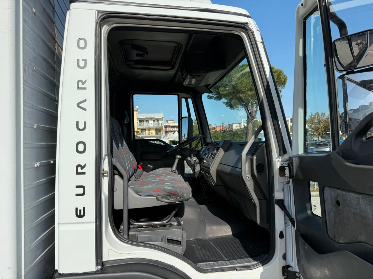 Iveco Eurocargo 80e18 cassa e sponda nuova