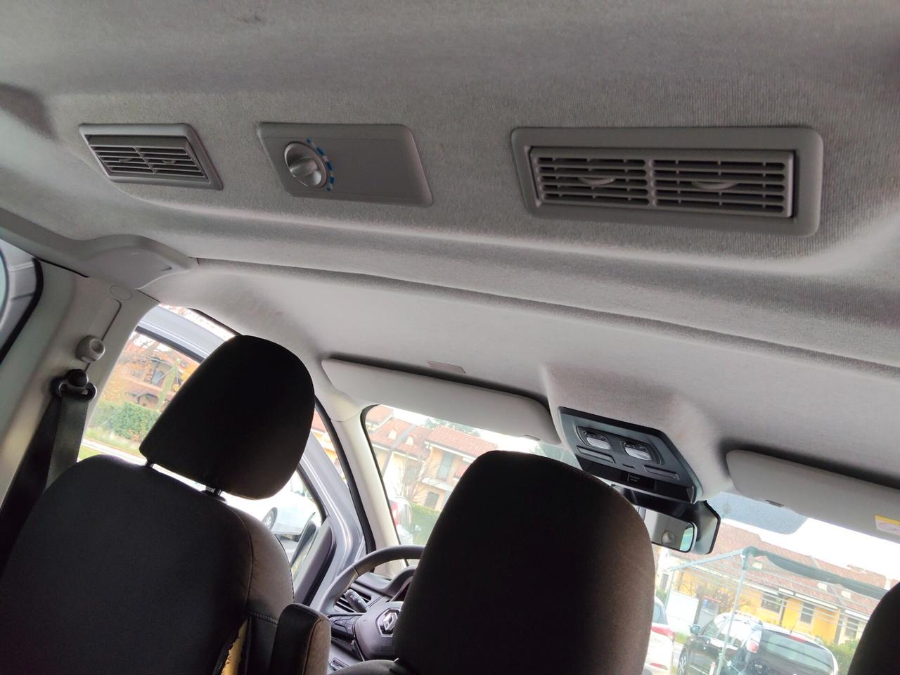 Renault Trafic 2.0dci 150cv 9 posti passo lungo 2022