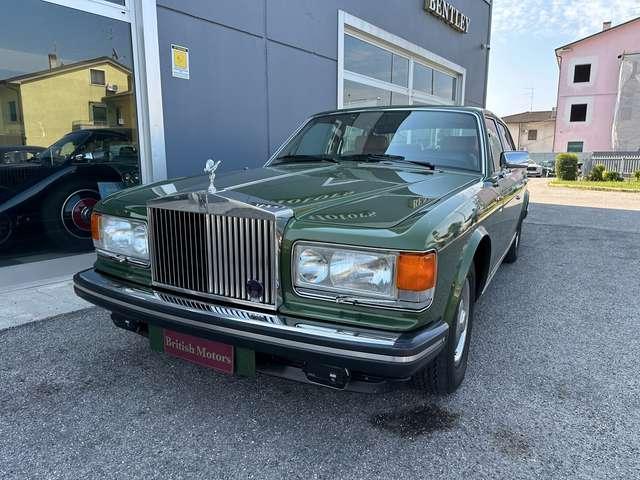 Rolls-Royce Silver Spirit