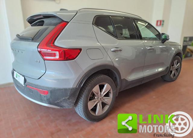 VOLVO XC40 B3 automatico Core