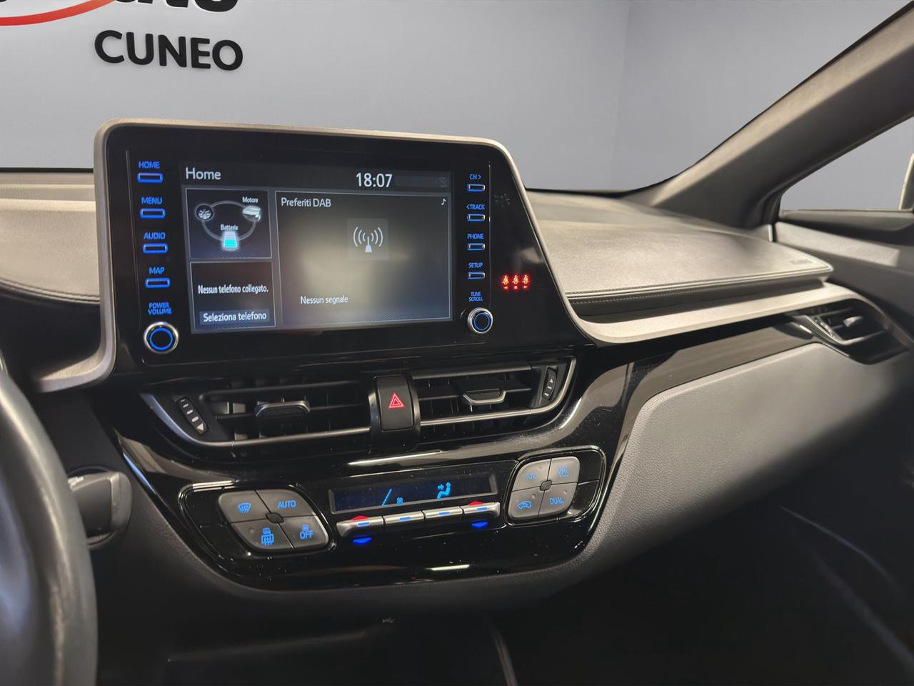 Toyota C-HR 1.8h Active e-cvt