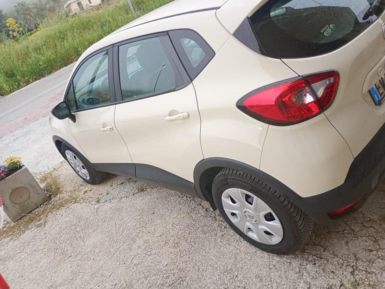 Renault Captur 1.5 dCi 8V 90 CV EDC Energy R-Link