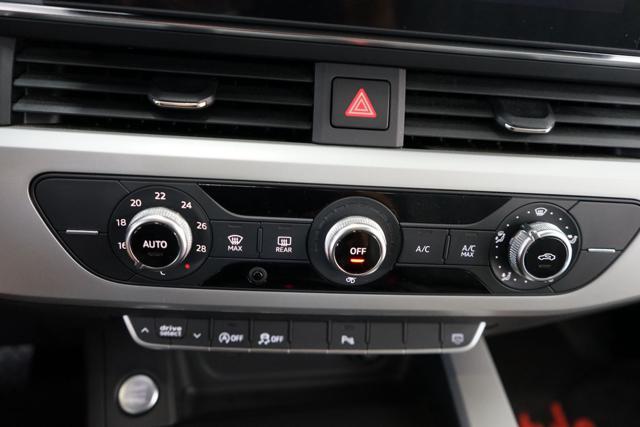 AUDI A4 Avant 35 TDI/163 CV S tronic Business Italiana Tag