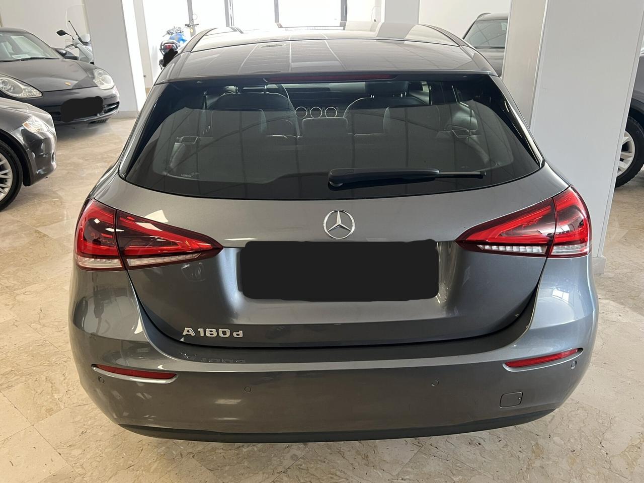 Mercedes-benz A 180 A 180 d Automatic Sport