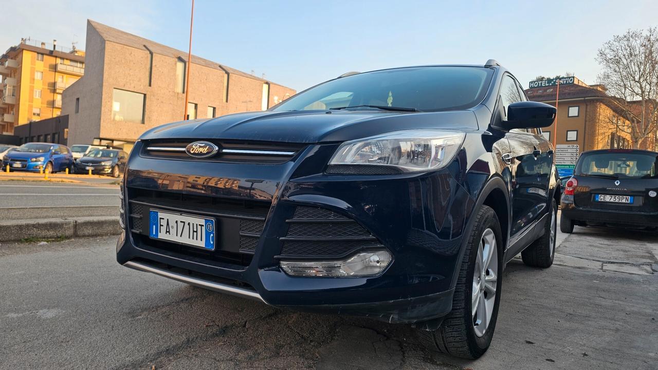 Ford Kuga 2.0 TDCI 115 CV 2WD Titanium