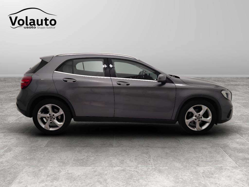 Mercedes-Benz GLA-X156 2017 - GLA 200 Sport auto