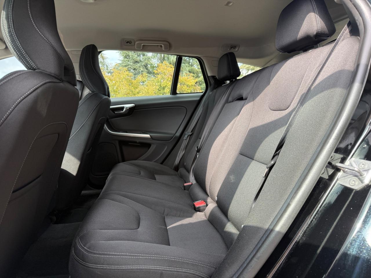 Volvo V60 D2 Summum|UNIPRO