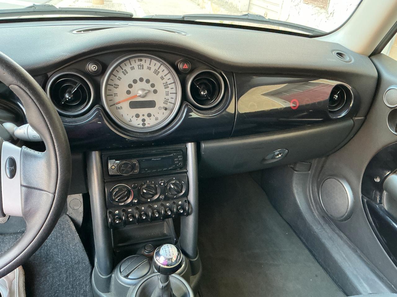 Mini 1.4 tdi One D Seven