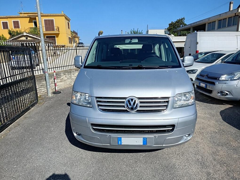Volkswagen T5 Multivan 2.5 TDI 4Motion